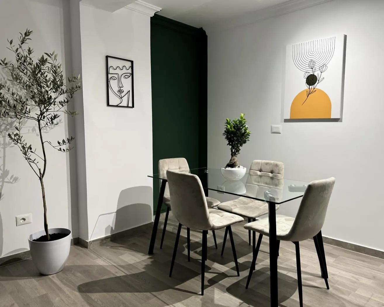 Imagination Inn Τίρανα 0*,