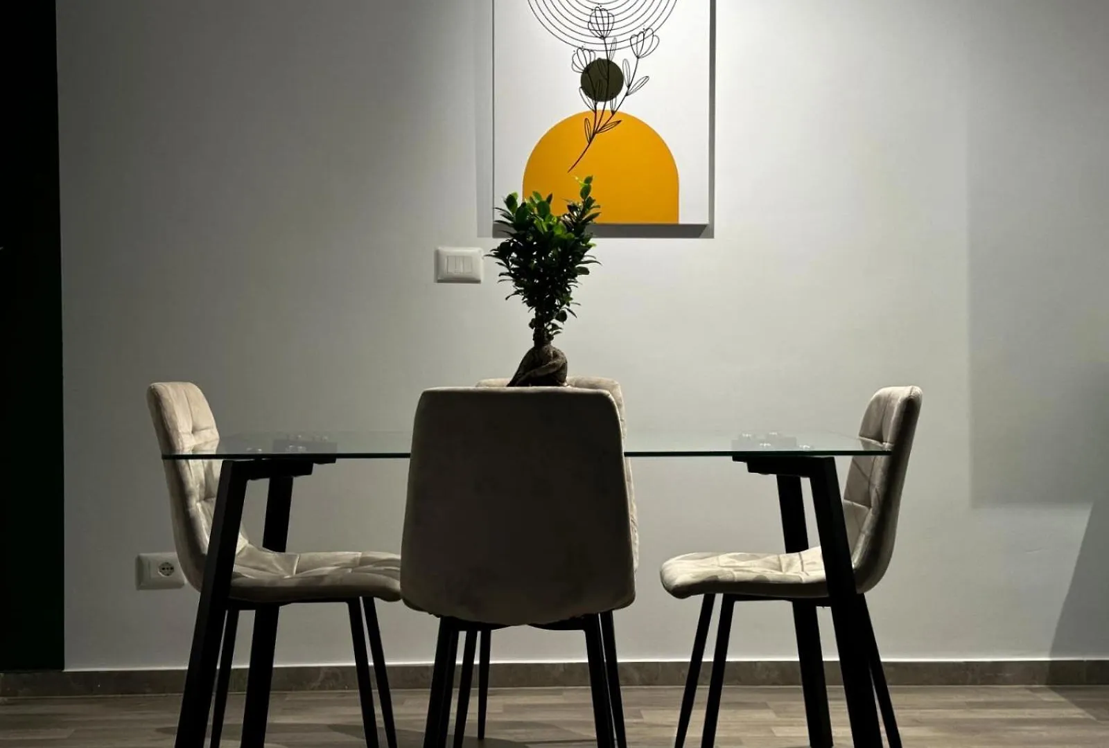 Imagination Inn Τίρανα 0*,  Αλβανία